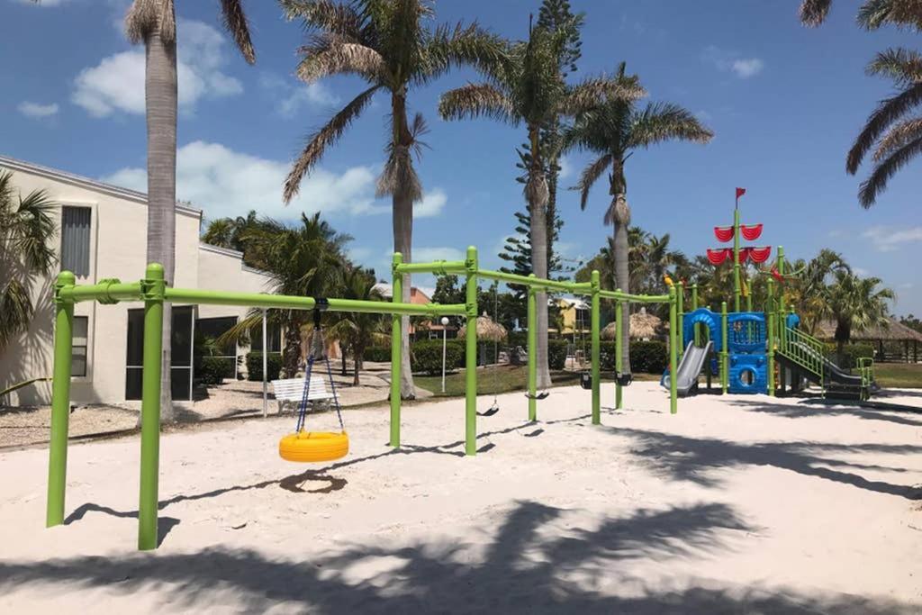Licensed Mgr - 2/2 Villa - Oceanfront Beach Resort - Saltwater Lagoon & Marina! Key Largo Zewnętrze zdjęcie